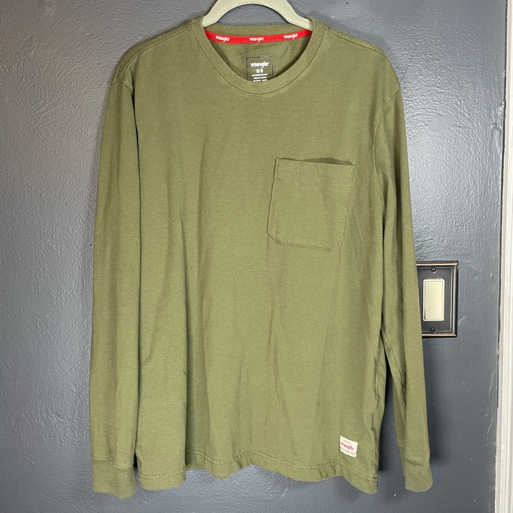 Wrangler Military Green Long Sleeve Pocket Tee | Size M | Workwear Basic